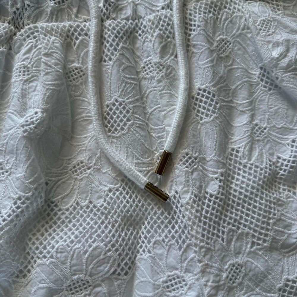 Sandro Women's White Shorts - Picture 2 of 4